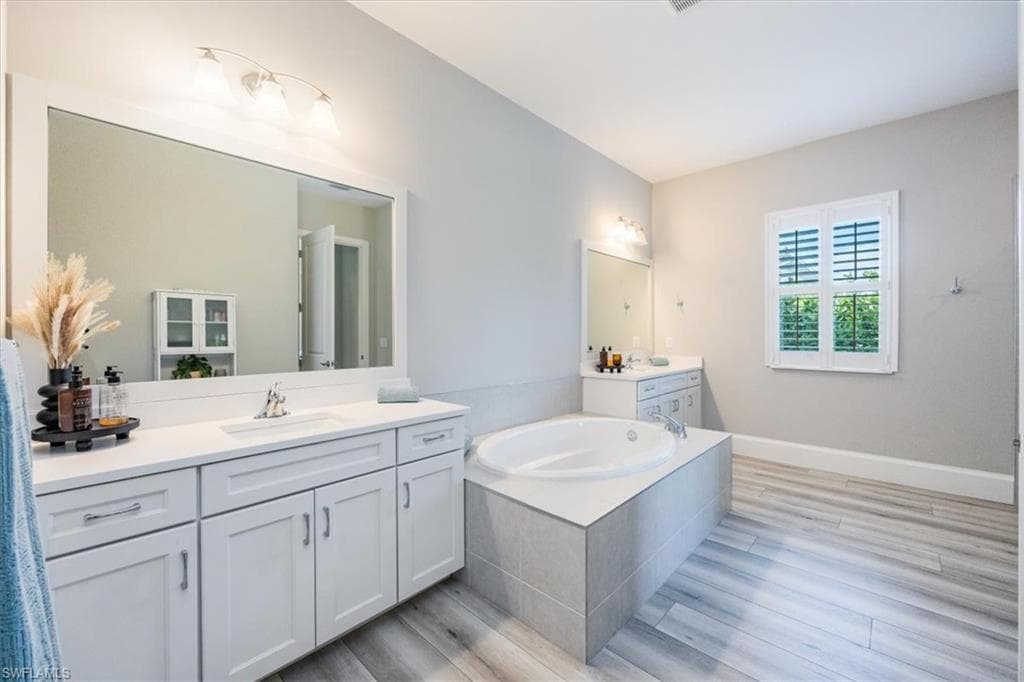 9088 Caicos Way, Naples, FL 34114-17