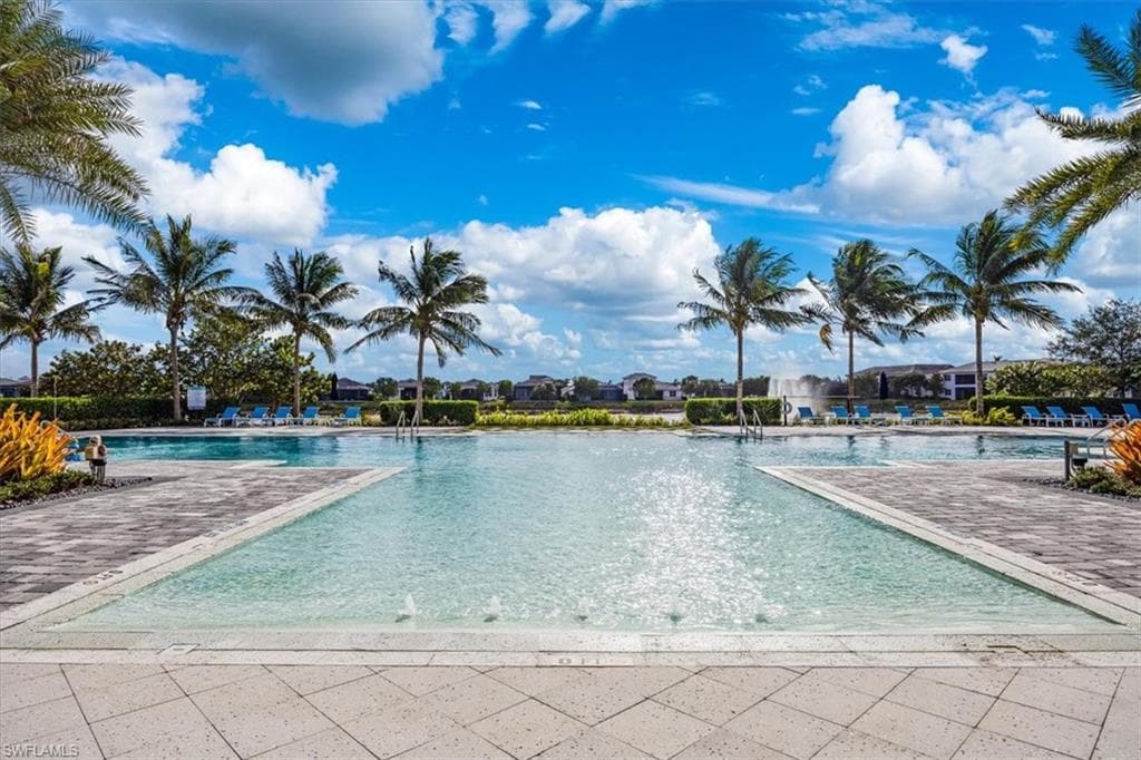9088 Caicos Way, Naples, FL 34114-31
