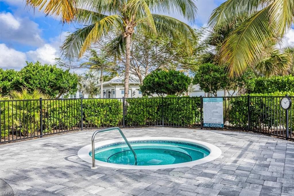 9088 Caicos Way, Naples, FL 34114-35