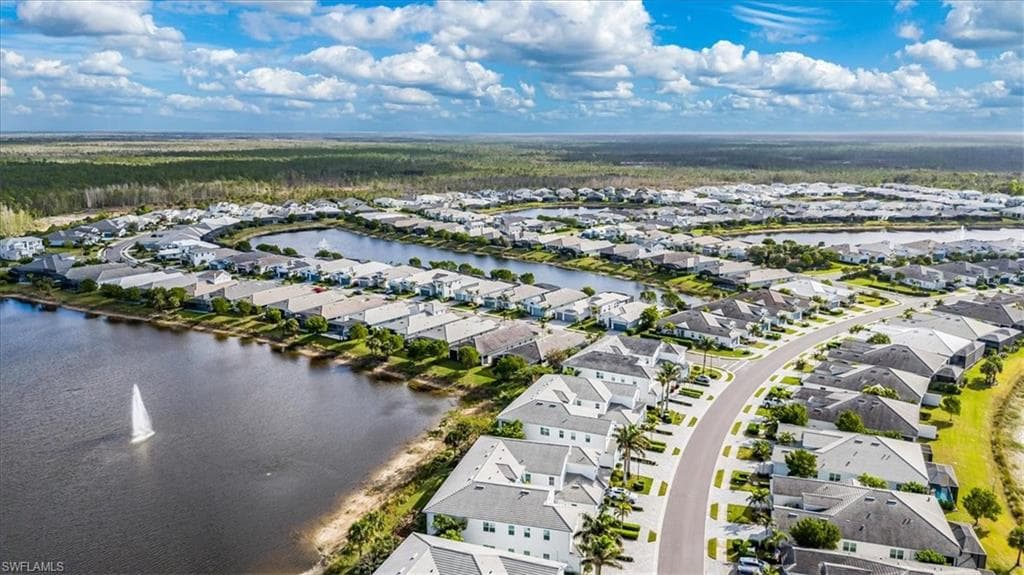 9088 Caicos Way, Naples, FL 34114-50