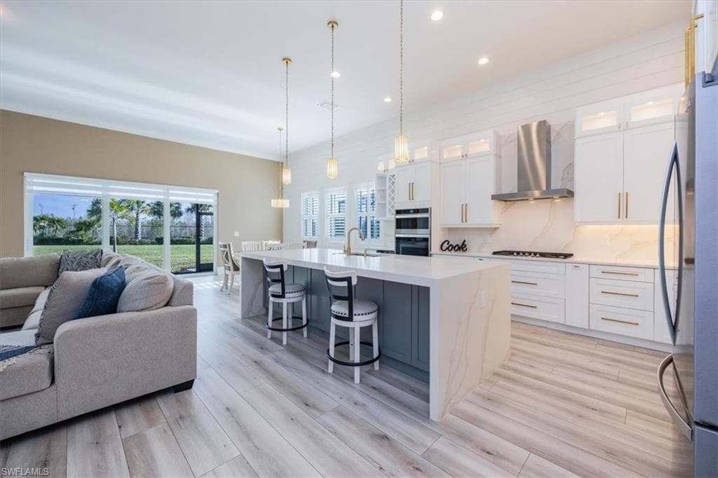 9088 Caicos Way, Naples, FL 34114-6