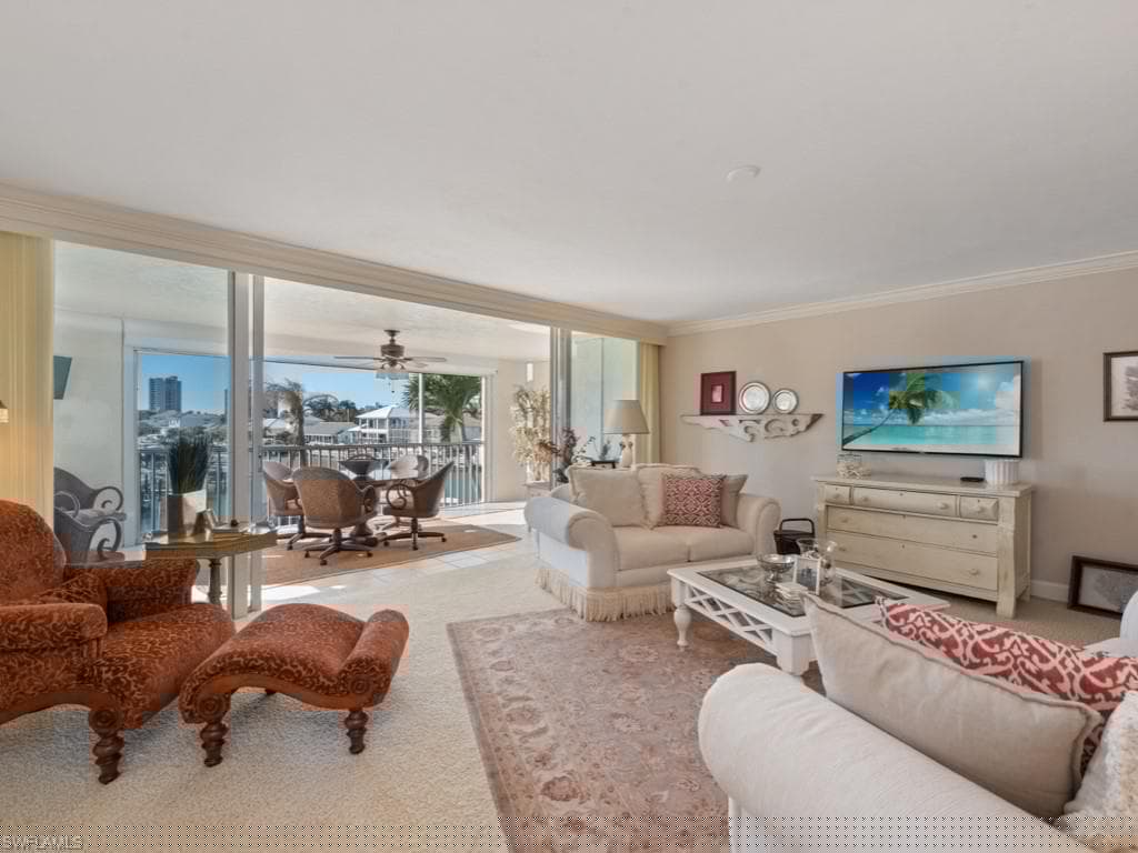 848 Collier Ct 305, Marco Island, FL 34145-10