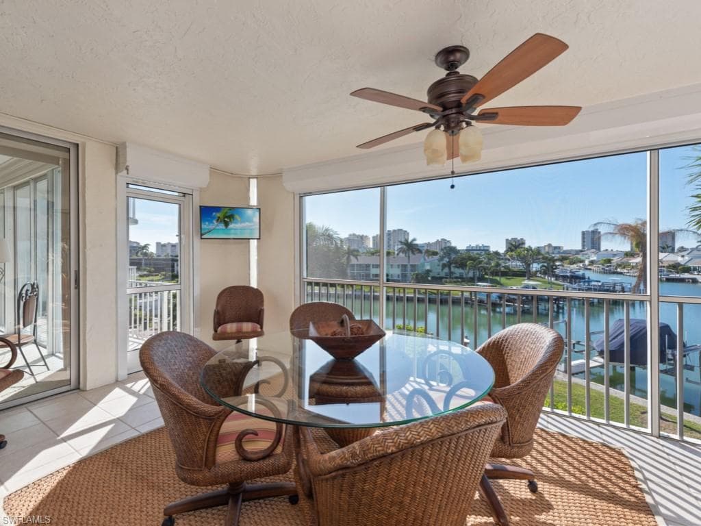 848 Collier Ct 305, Marco Island, FL 34145-23