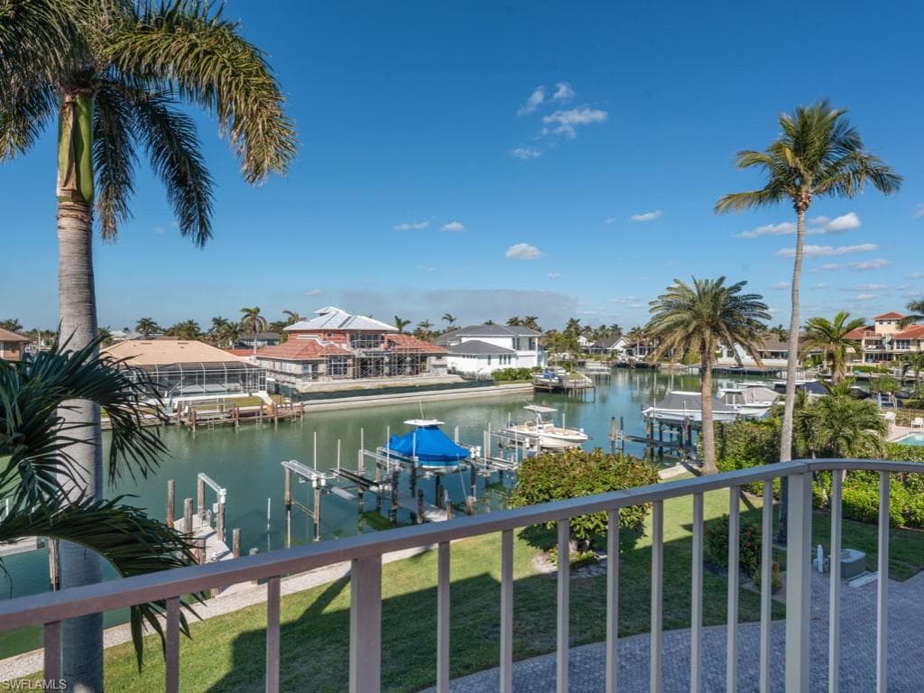 848 Collier Ct 305, Marco Island, FL 34145-33