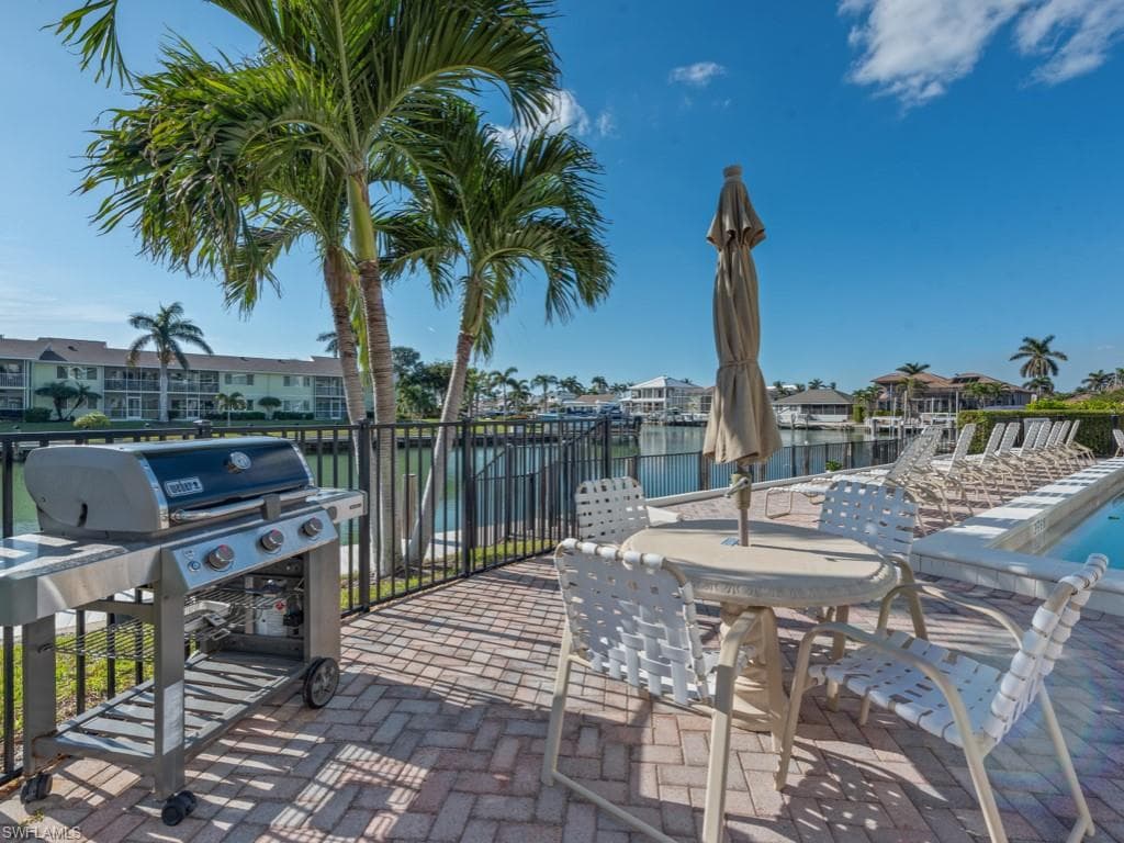 848 Collier Ct 305, Marco Island, FL 34145-38