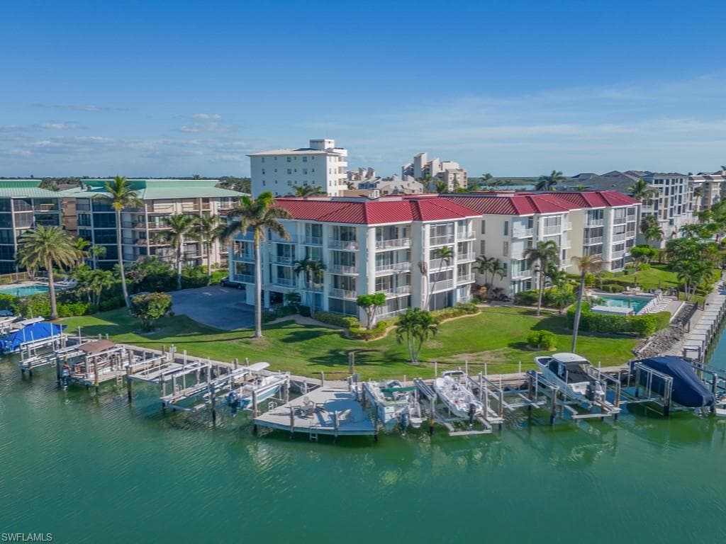 848 Collier Ct 305, Marco Island, FL 34145-3