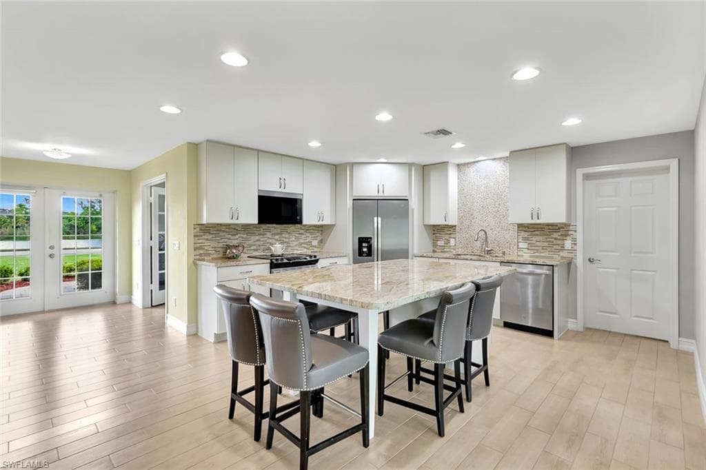 12261 Isabella Dr, Bonita Springs, FL 34135-9