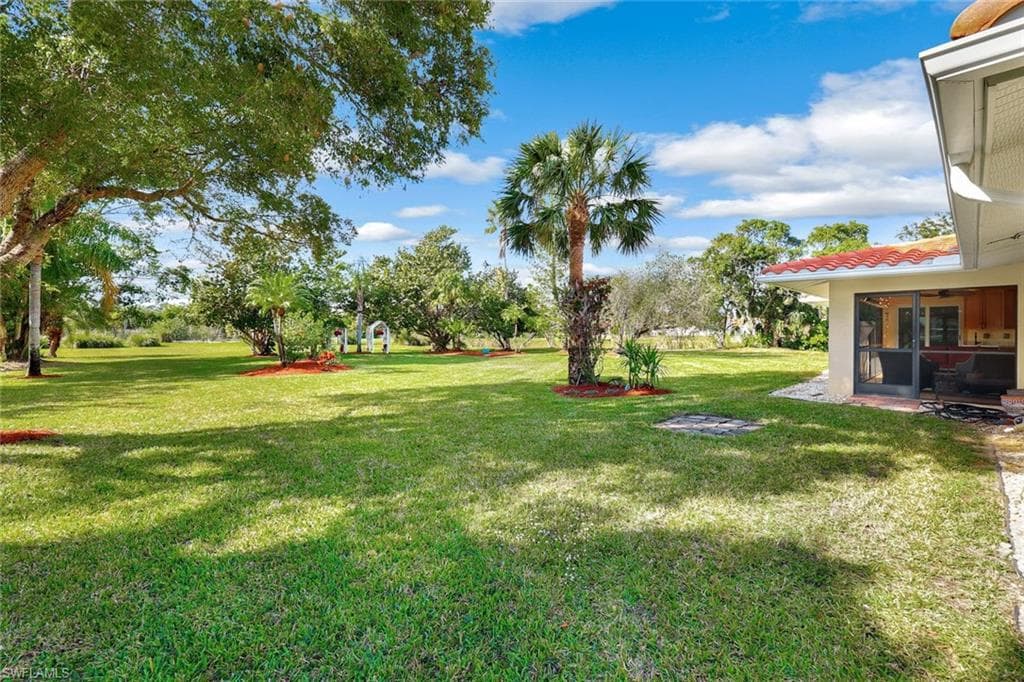 12261 Isabella Dr, Bonita Springs, FL 34135-24