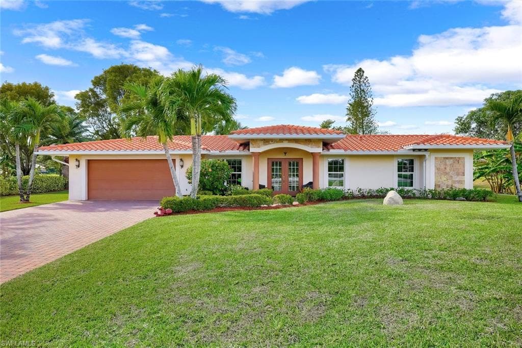 12261 Isabella Dr, Bonita Springs, FL 34135-29