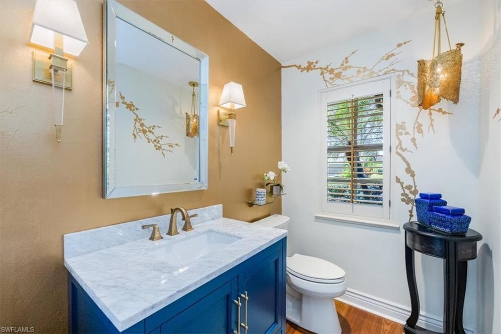807 Turkey Oak Ln, Naples, FL 34108-18