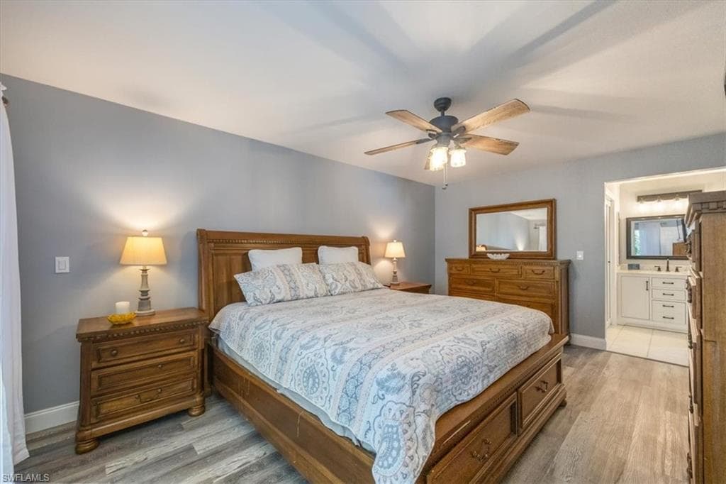 3036 Kings Lake Blvd 7564, Naples, FL 34112-12