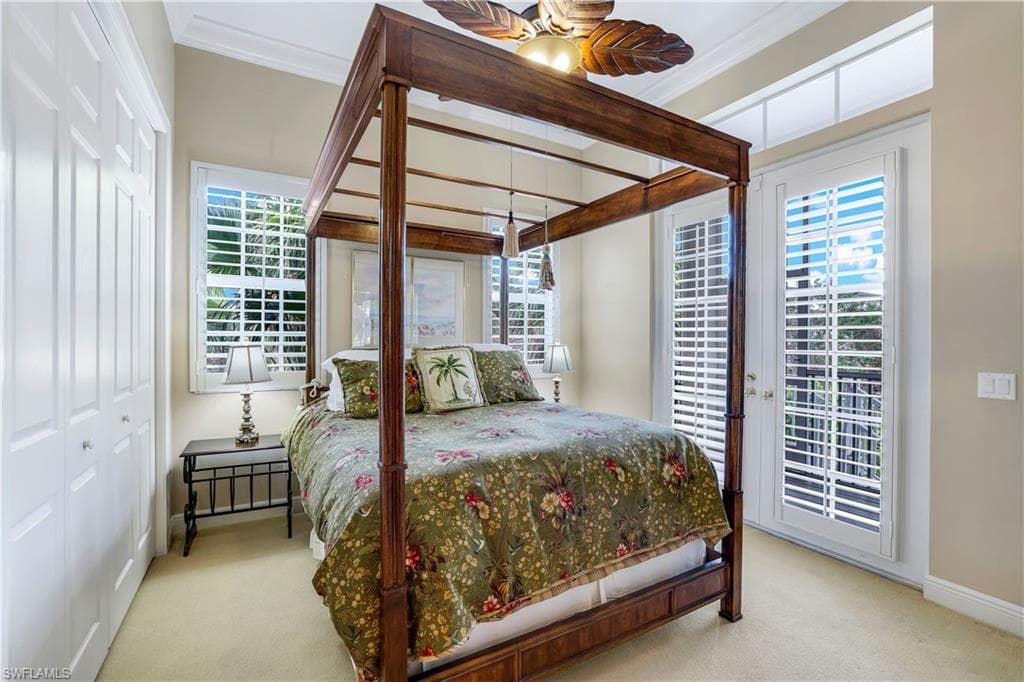 940 Sea Oats Ct, Marco Island, FL 34145-17