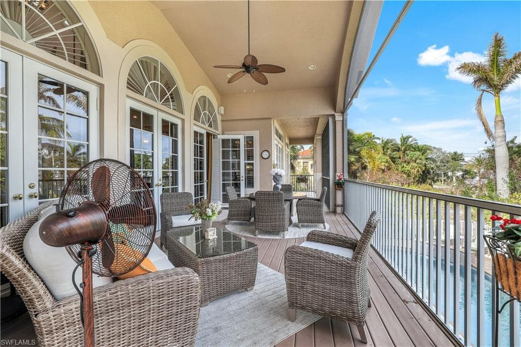 940 Sea Oats Ct, Marco Island, FL 34145-22