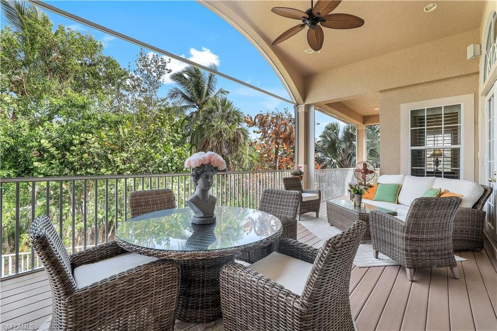 940 Sea Oats Ct, Marco Island, FL 34145-23