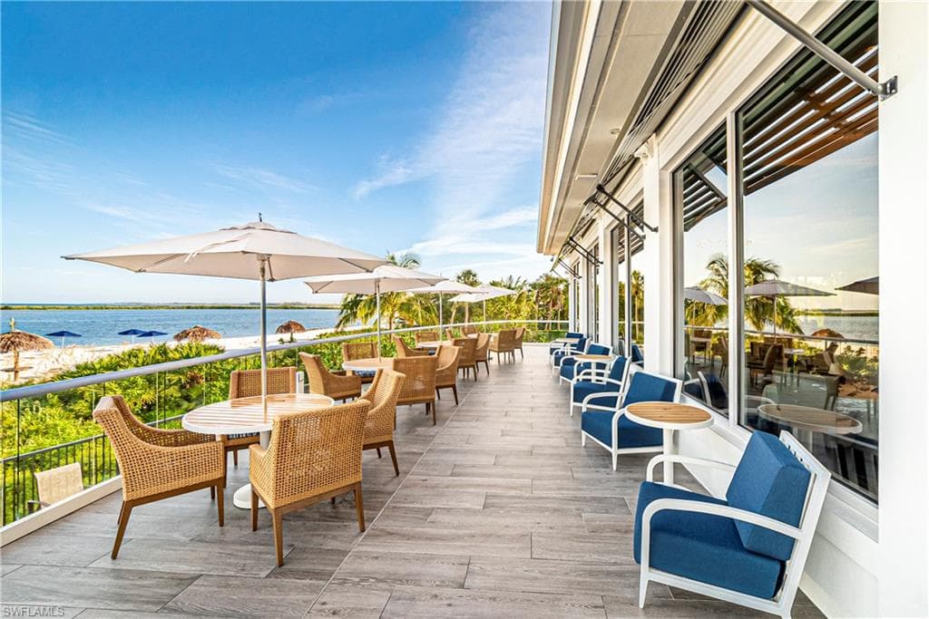 940 Sea Oats Ct, Marco Island, FL 34145-35