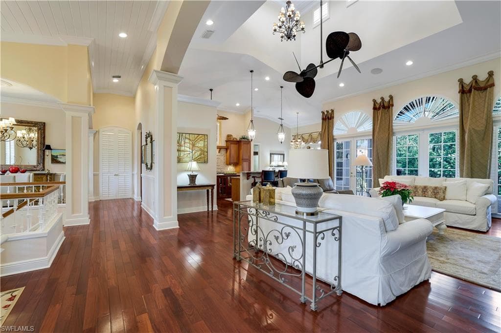 940 Sea Oats Ct, Marco Island, FL 34145-3