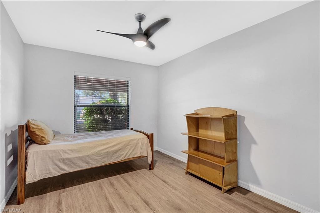 10744 Regent Cir 804, Naples, FL 34109-20