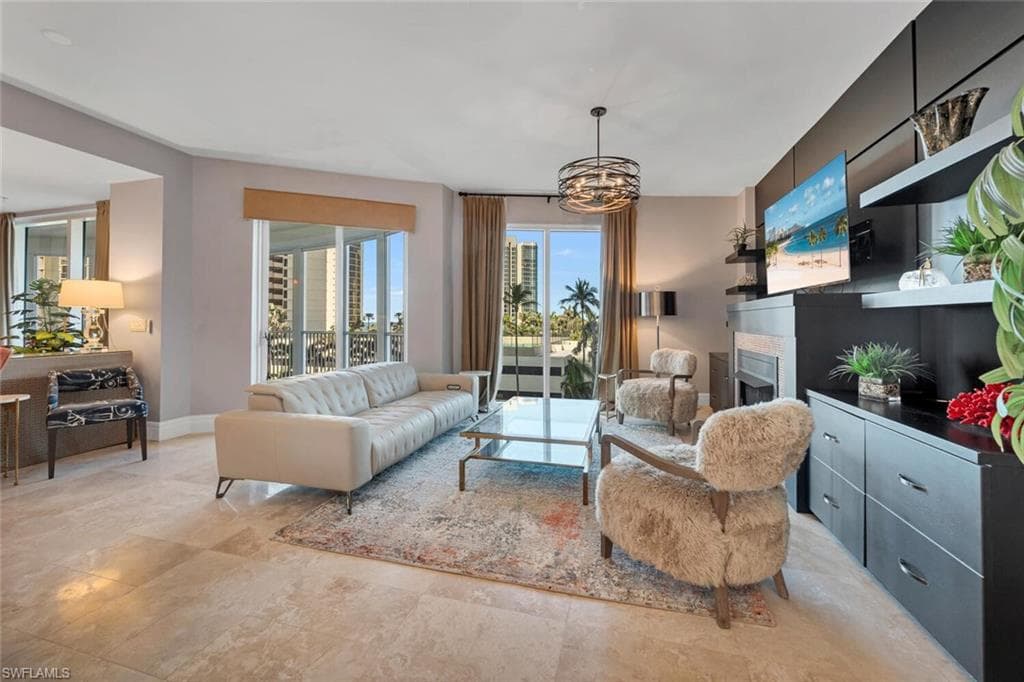 4501 Gulf Shore Blvd N 404, Naples, FL 34103-4