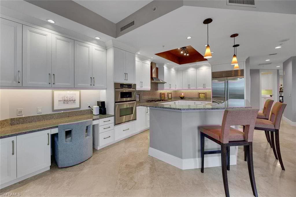 4501 Gulf Shore Blvd N 404, Naples, FL 34103-6