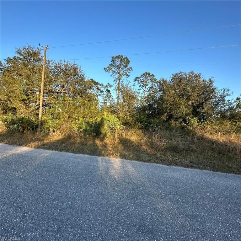 902 Johns Ave, Lehigh Acres, FL 33972-3