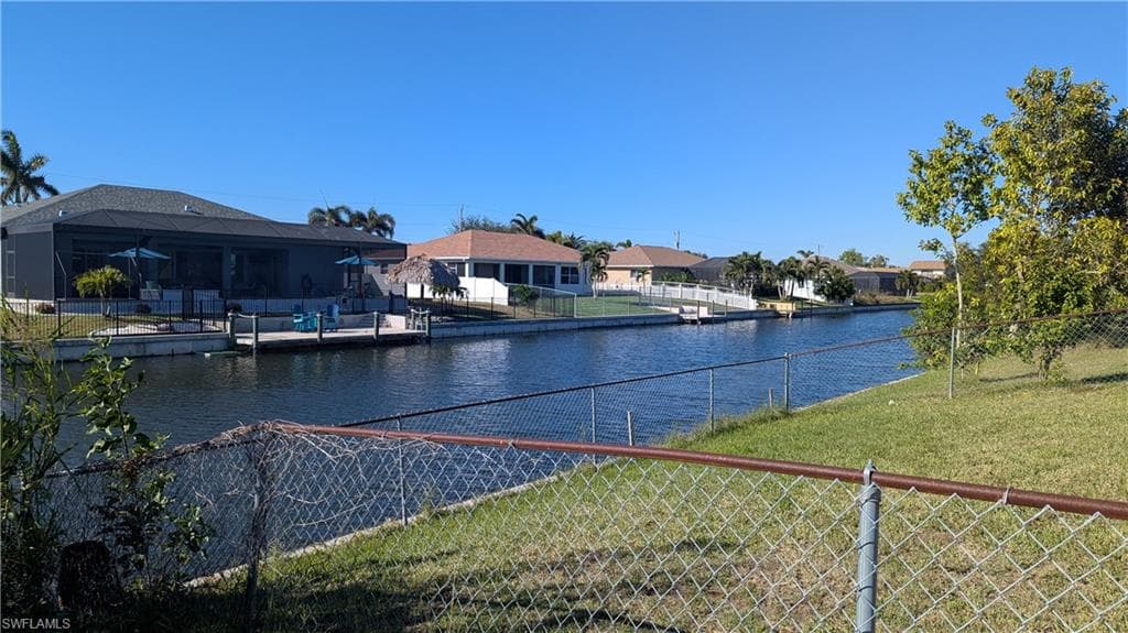 1420 Santa Barbara Pl, Cape Coral, FL 33991-3
