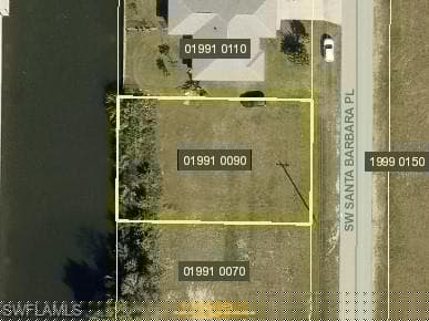 1420 Santa Barbara Pl, Cape Coral, FL 33991-5