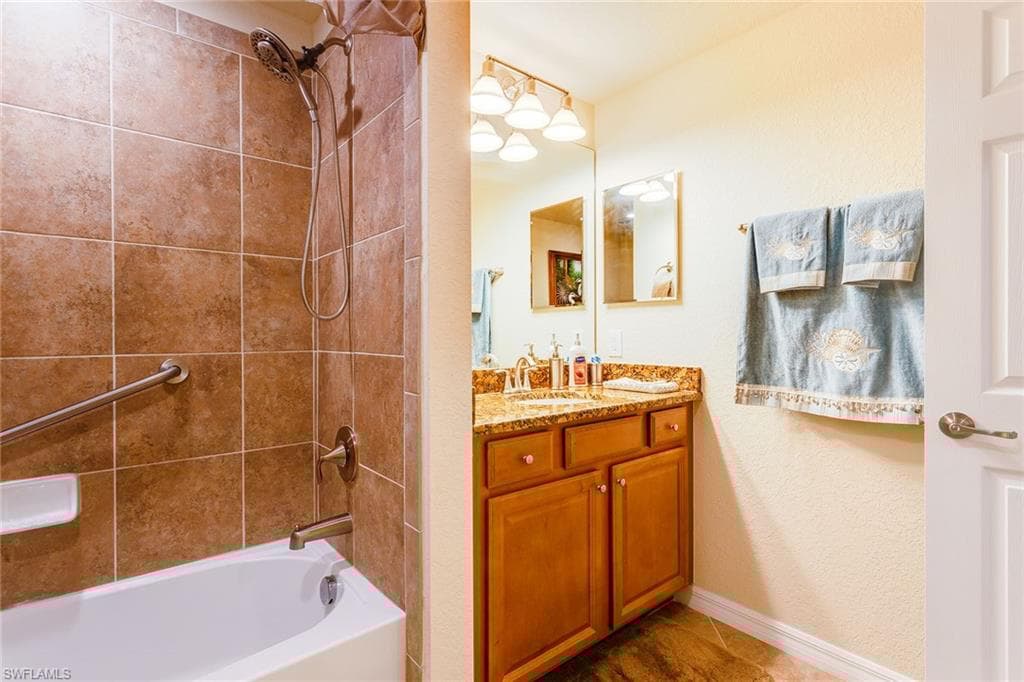 28566 Carlow Ct 804, Bonita Springs, FL 34135-24