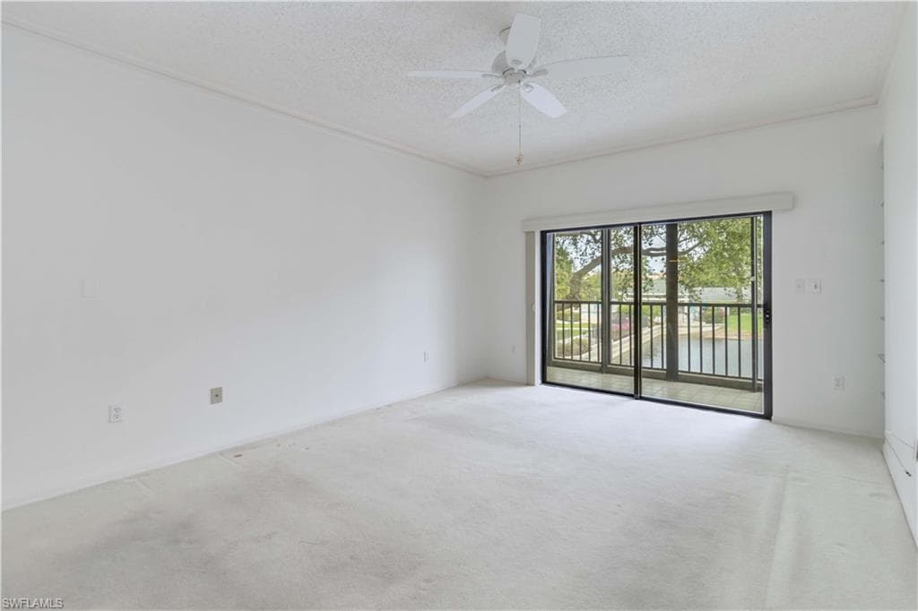 201 Arbor Lake Dr 204, Naples, FL 34110-14