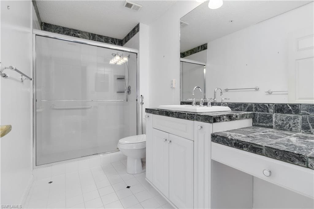 201 Arbor Lake Dr 204, Naples, FL 34110-16