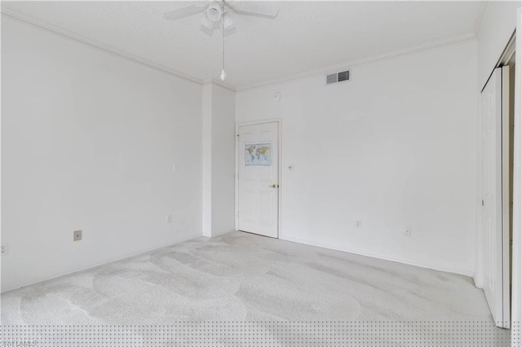 201 Arbor Lake Dr 204, Naples, FL 34110-17