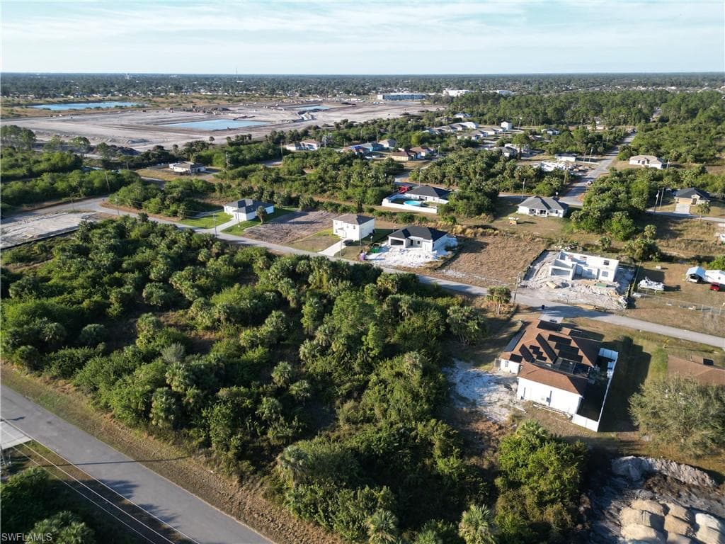 724 Cane St E, Lehigh Acres, FL 33974-3