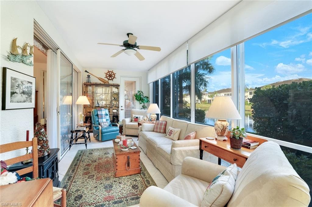 5080 Yacht Harbor Cir 103, Naples, FL 34112-19
