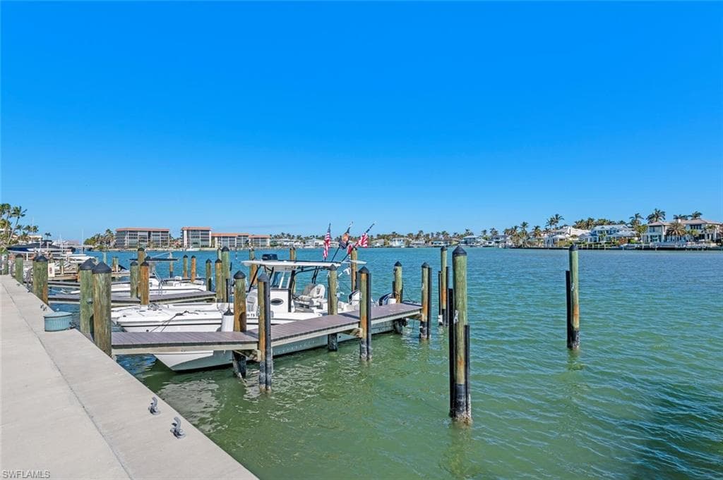 2500 Gulf Shore Blvd N S10, Naples, FL 34103-9