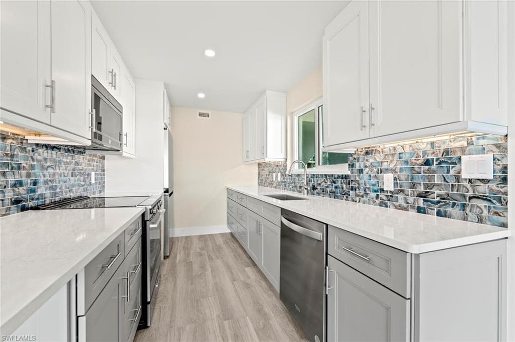2500 Gulf Shore Blvd N S10, Naples, FL 34103-1