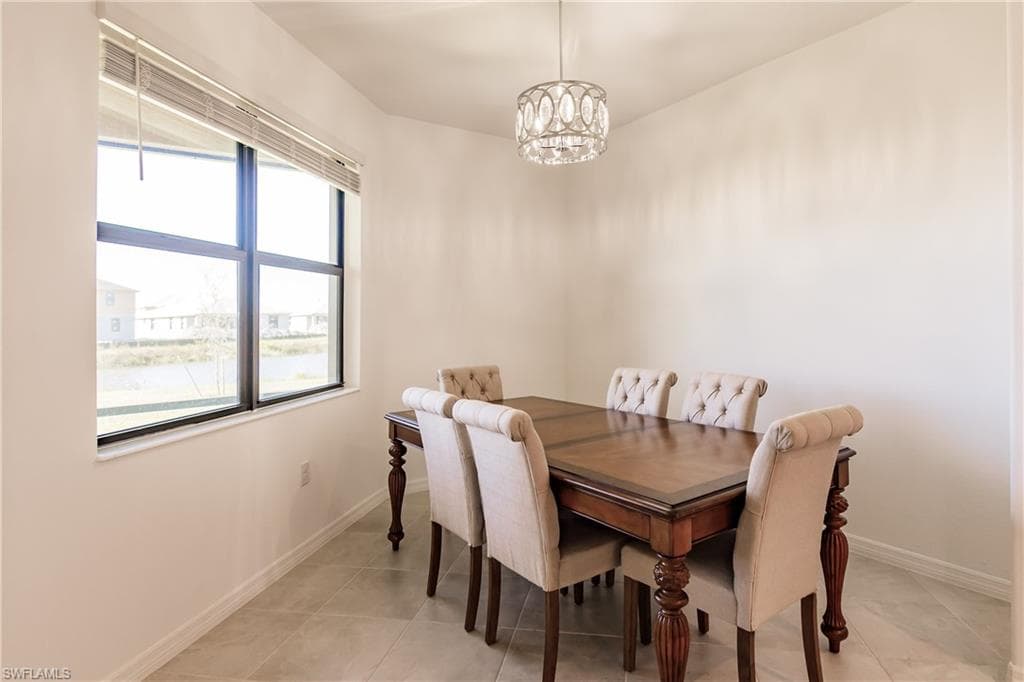 3305 Altimira Dr, Fort Myers, FL 33905-10