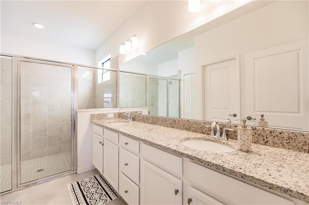 3305 Altimira Dr, Fort Myers, FL 33905-13