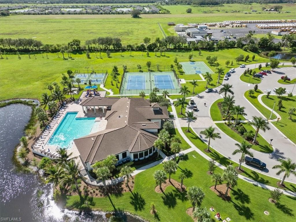 3305 Altimira Dr, Fort Myers, FL 33905-35