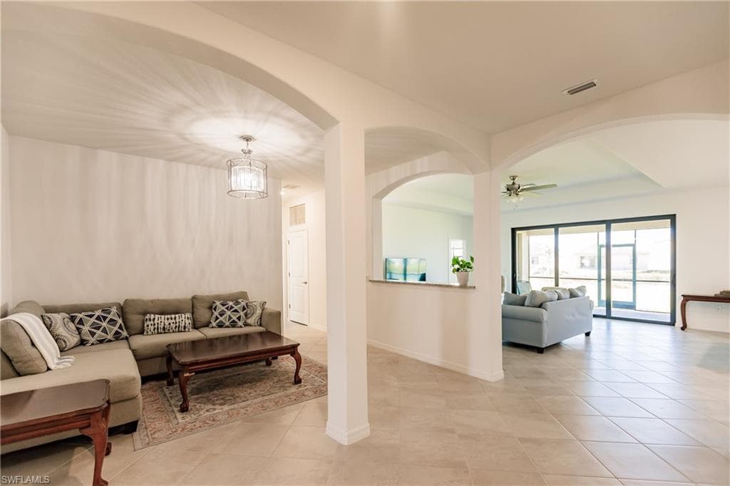 3305 Altimira Dr, Fort Myers, FL 33905-4