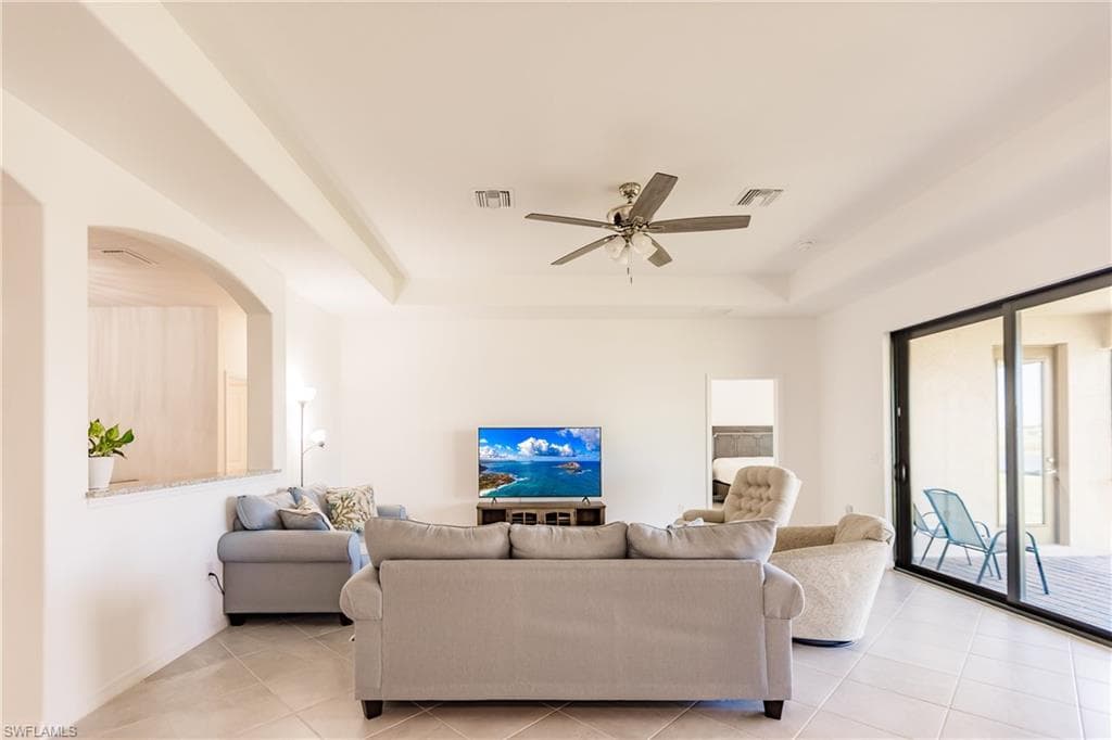 3305 Altimira Dr, Fort Myers, FL 33905-5
