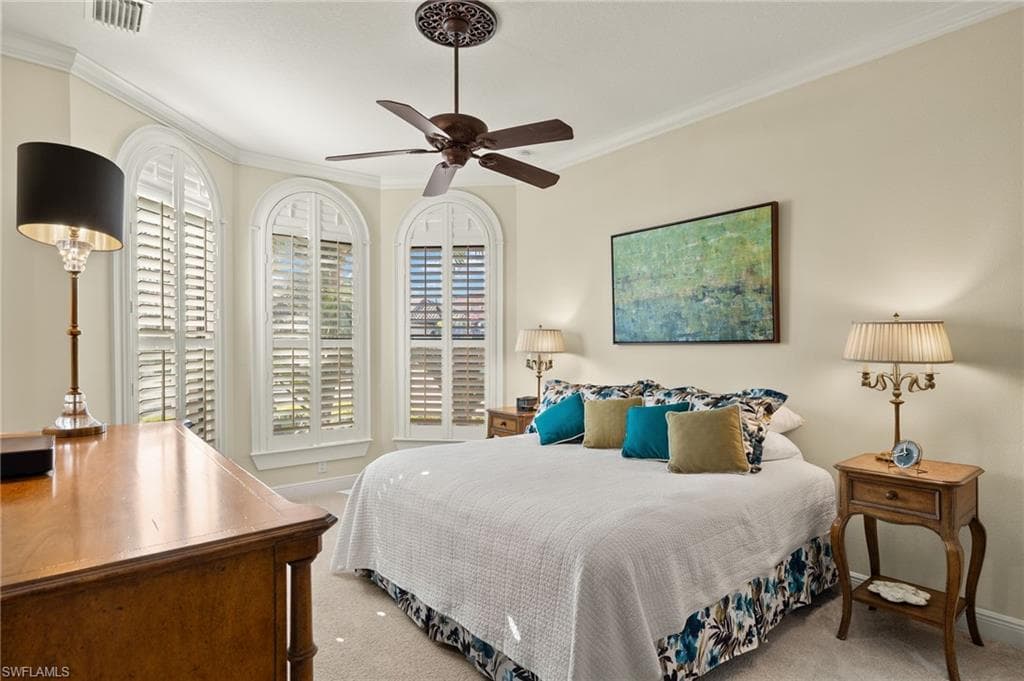 12449 Lockford Ln, Naples, FL 34120-18