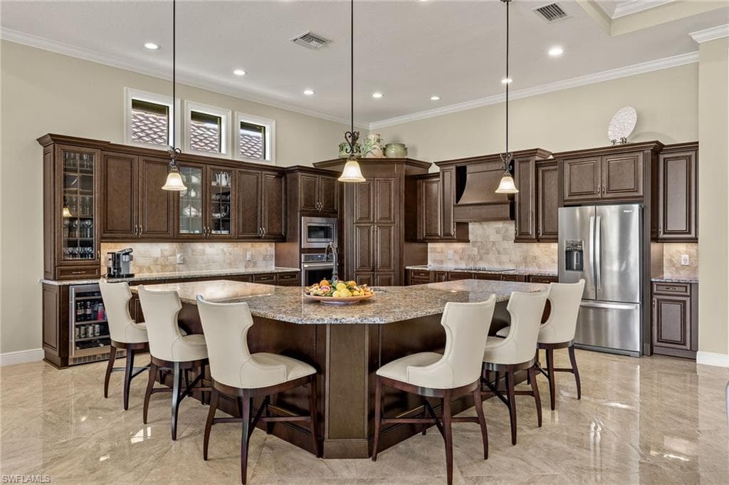 12449 Lockford Ln, Naples, FL 34120-3
