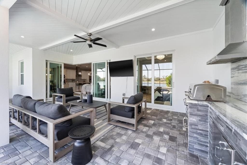 27289 Rue De Paix, Bonita Springs, FL 34135-40