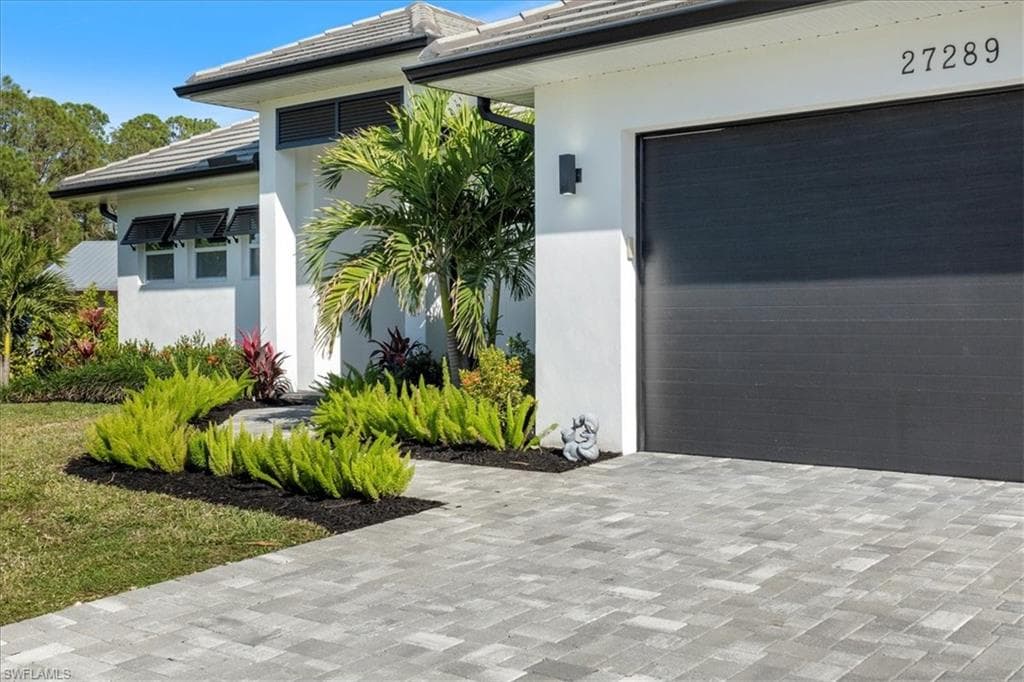 27289 Rue De Paix, Bonita Springs, FL 34135-44