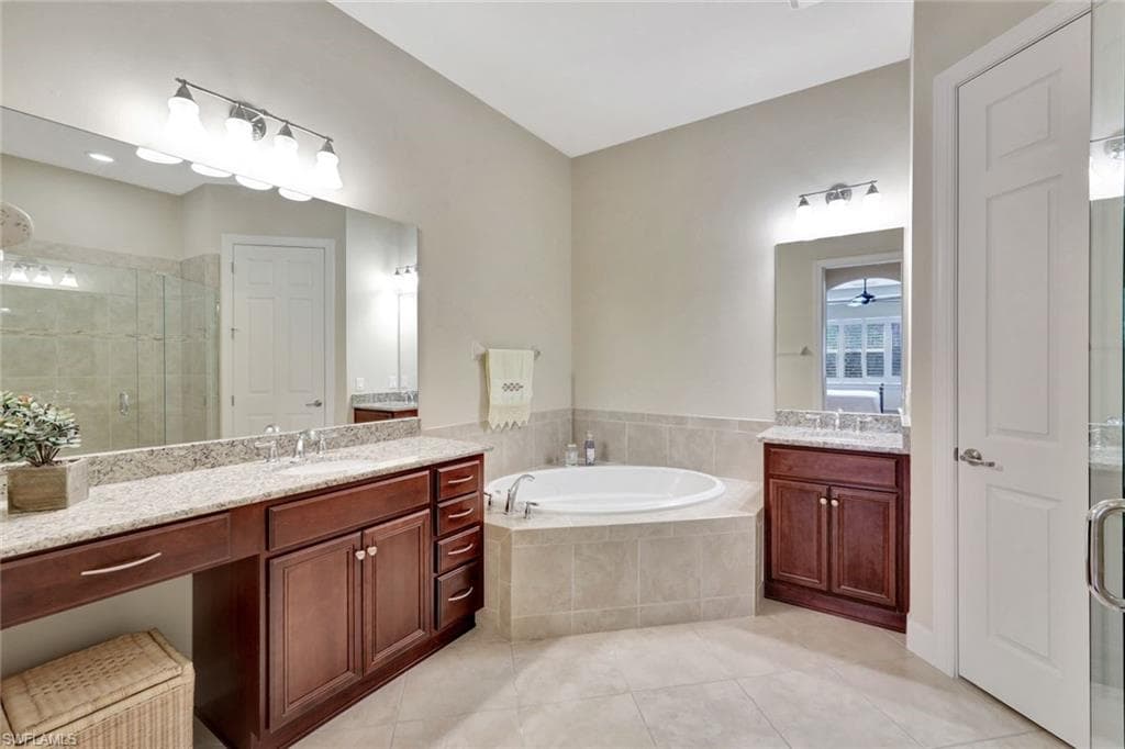 9532 Ironstone Ter 201, Naples, FL 34120-20