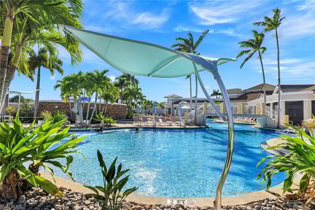 9532 Ironstone Ter 201, Naples, FL 34120-38