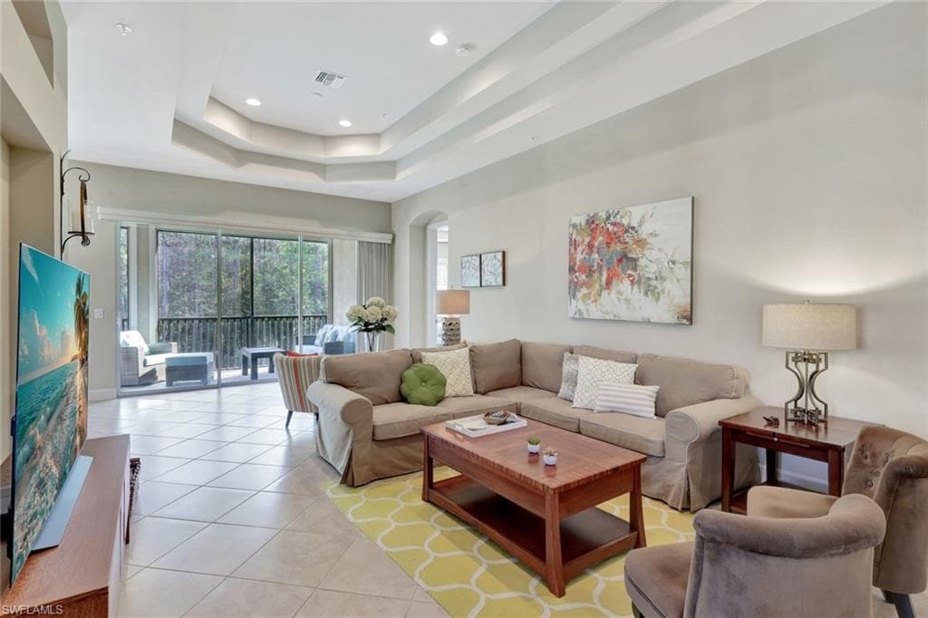 9532 Ironstone Ter 201, Naples, FL 34120-8