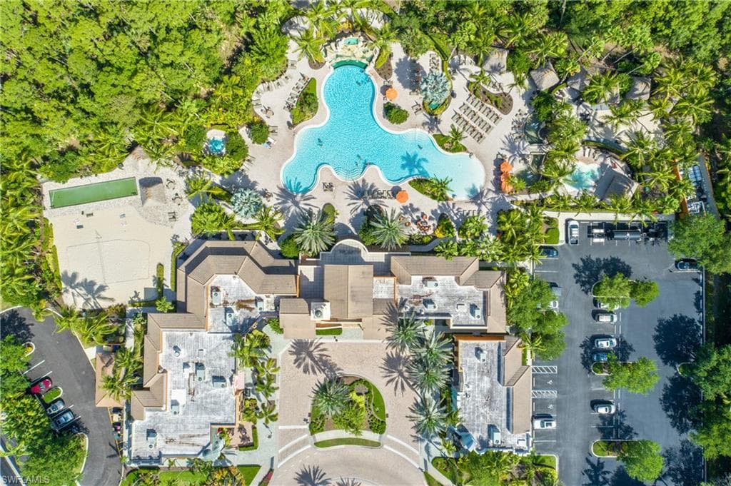 8949 Malibu St 303, Naples, FL 34113-32
