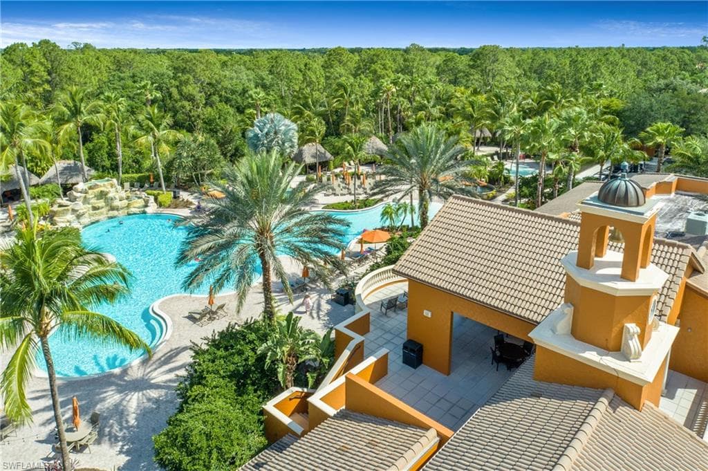 8949 Malibu St 303, Naples, FL 34113-35