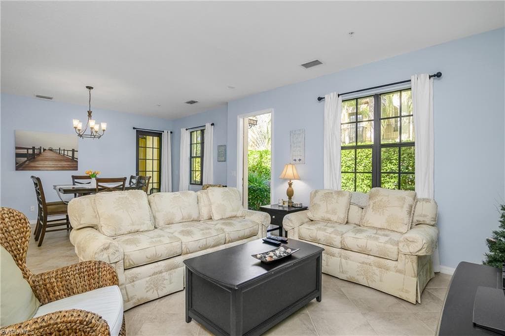 8949 Malibu St 303, Naples, FL 34113-7