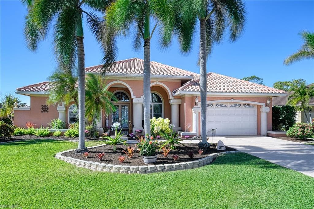 28071 Winthrop Cir, Bonita Springs, FL 34134-1